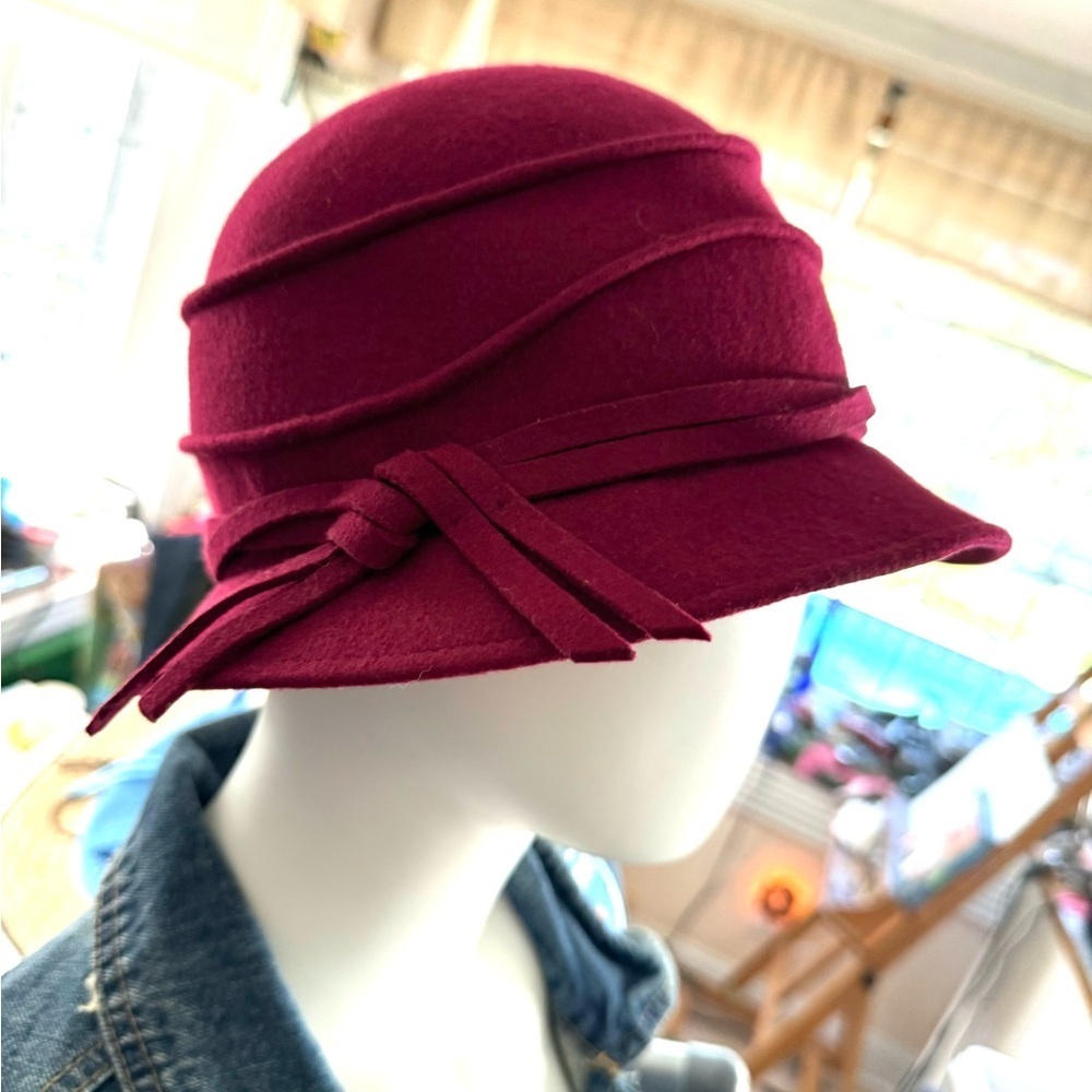 Nordstrom 100% wool burgundy cranberry maroon women’s hat - Picture 3 of 9